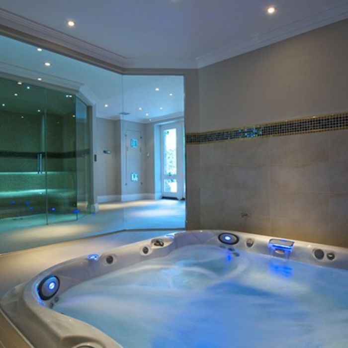 Tác dụng của bể sục Jacuzzi cho sức khỏe & sắc đẹp