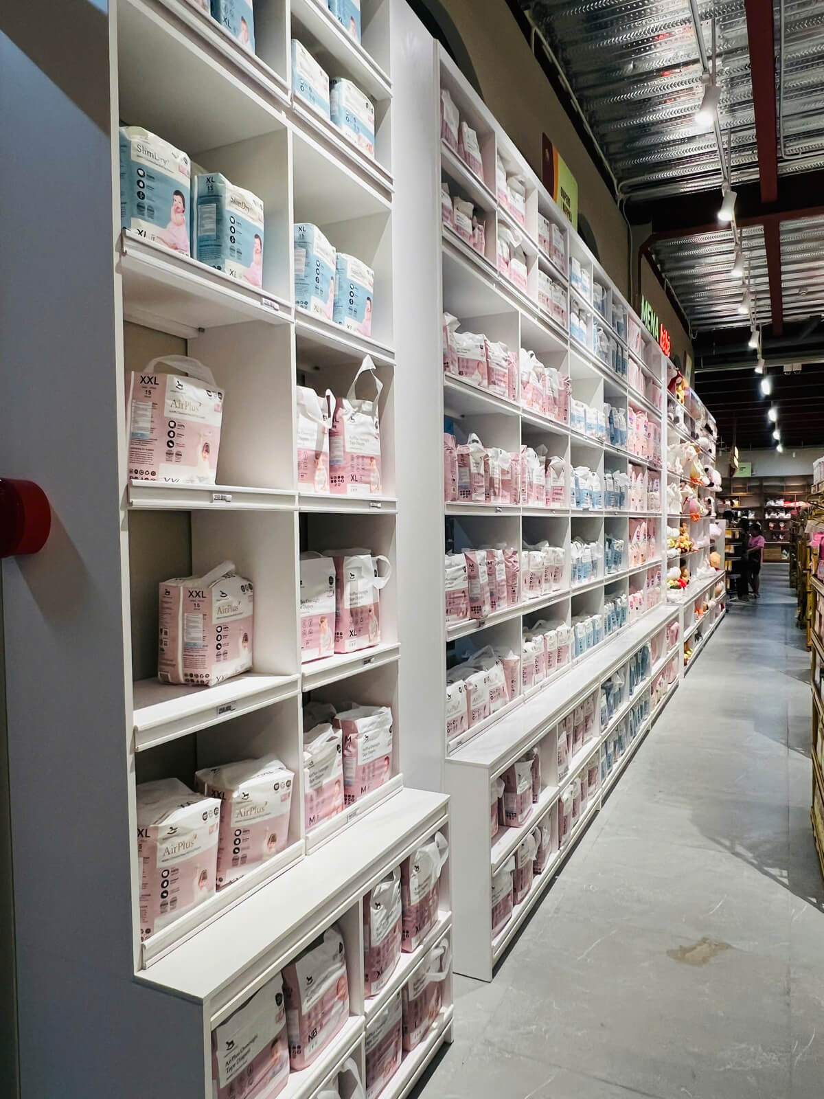 Hoàn thiện thi công siêu thị Mena Gourmet – CN Nguyễn Thị Thập, Quận 7 (1.500m²)
