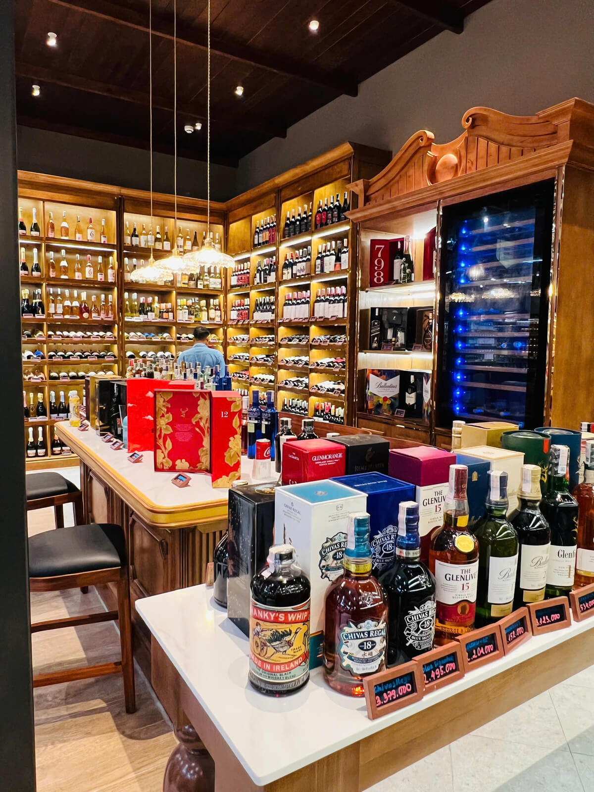 Hoàn thiện thi công siêu thị Mena Gourmet – CN Nguyễn Thị Thập, Quận 7 (1.500m²)