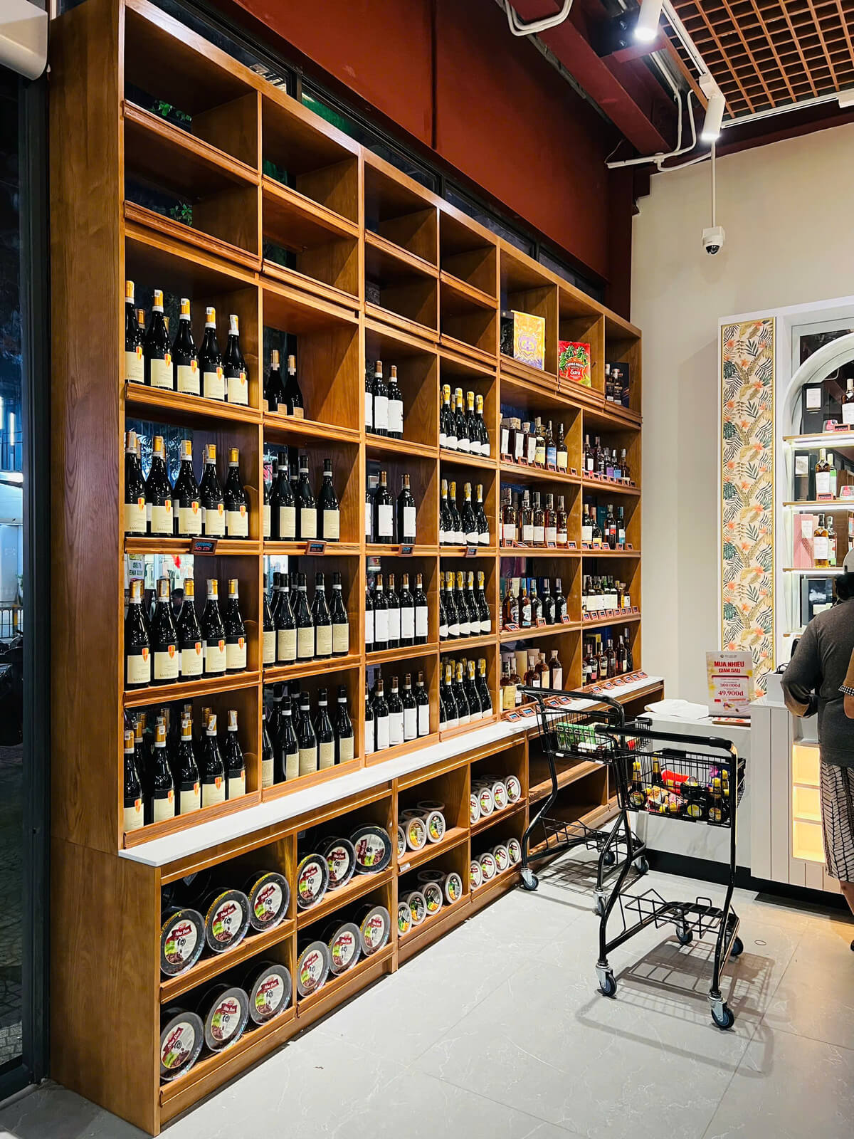 Hoàn thiện thi công siêu thị Mena Gourmet – CN Nguyễn Thị Thập, Quận 7 (1.500m²)