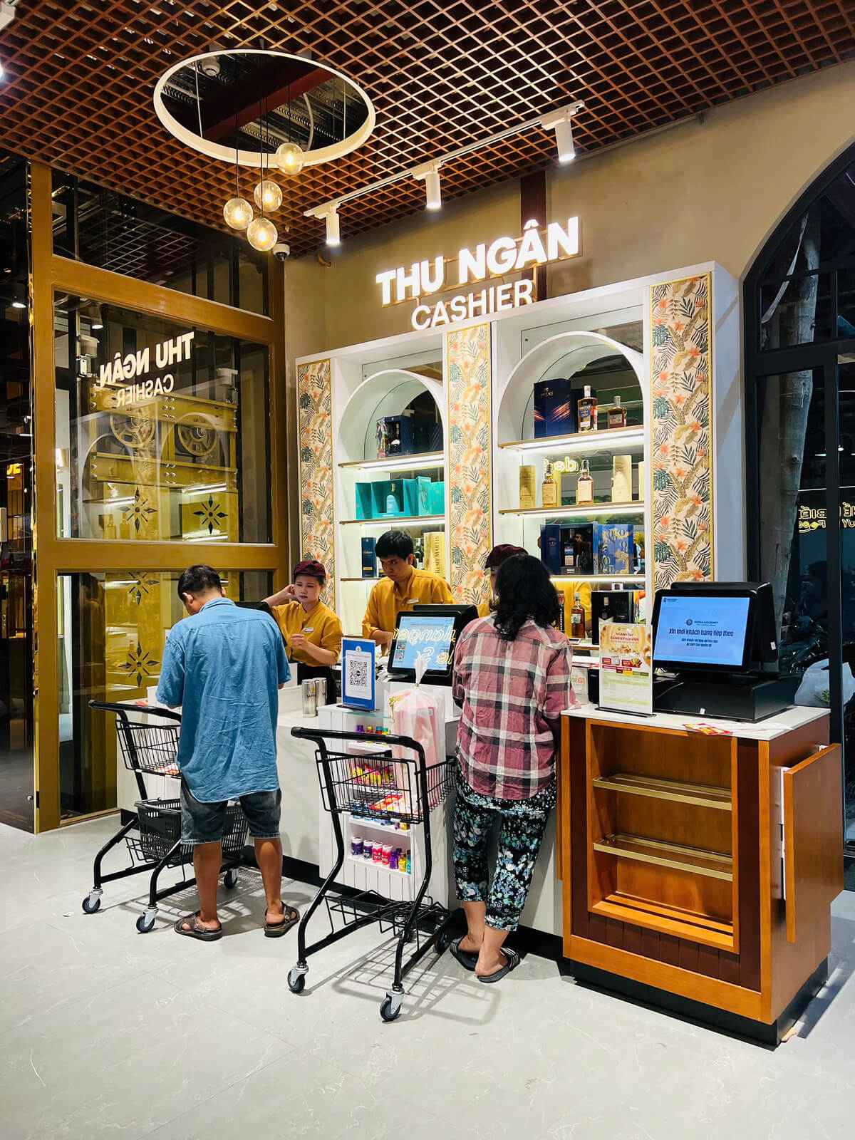 Hoàn thiện thi công siêu thị Mena Gourmet – CN Nguyễn Thị Thập, Quận 7 (1.500m²)