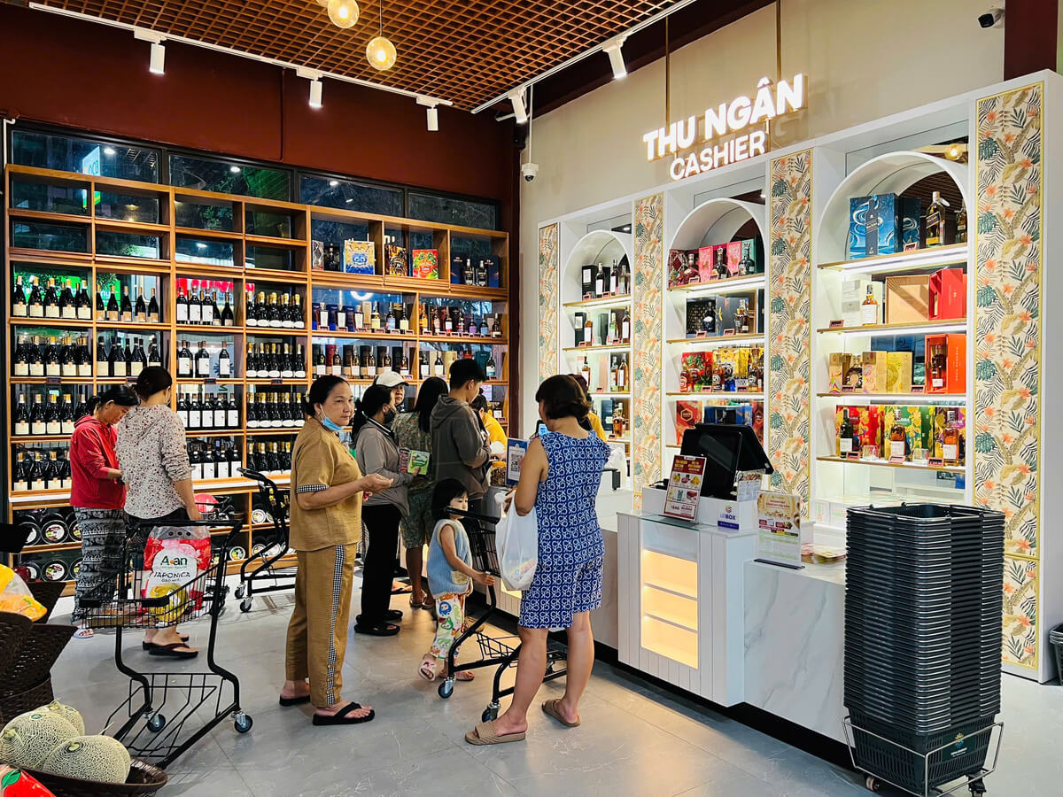 Hoàn thiện thi công siêu thị Mena Gourmet – CN Nguyễn Thị Thập, Quận 7 (1.500m²)