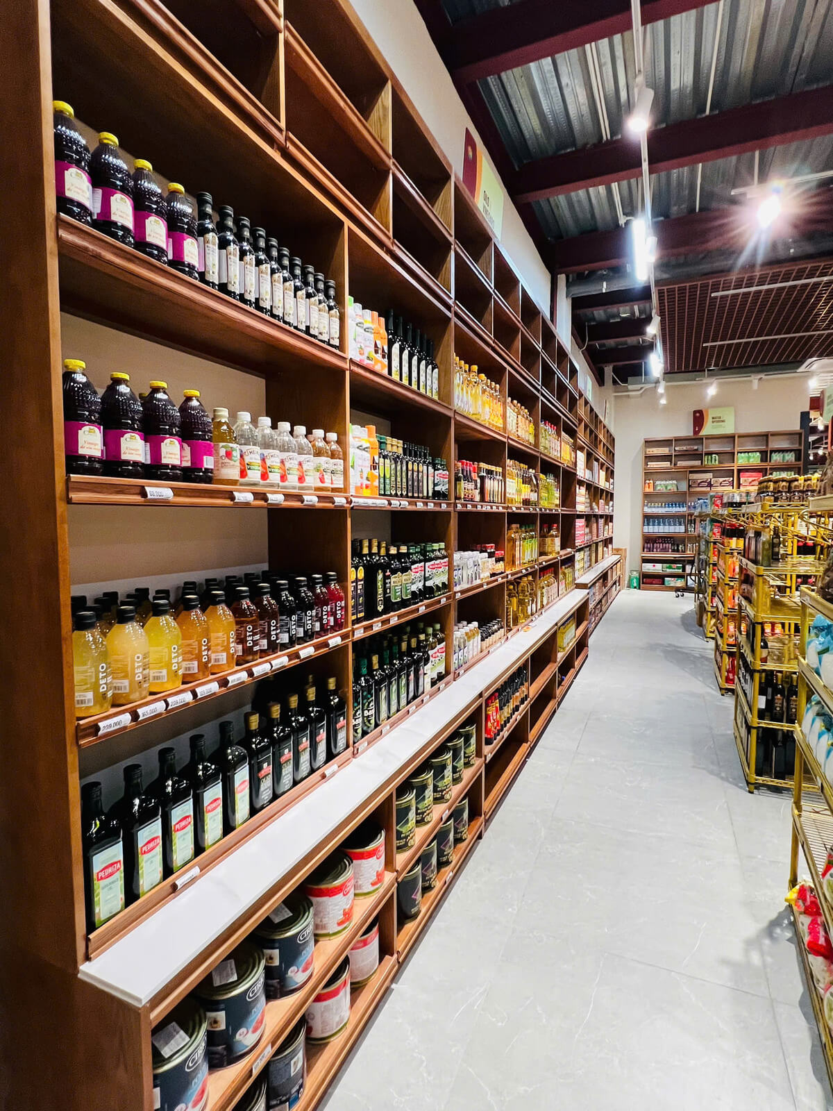 Hoàn thiện thi công siêu thị Mena Gourmet – CN Nguyễn Thị Thập, Quận 7 (1.500m²)