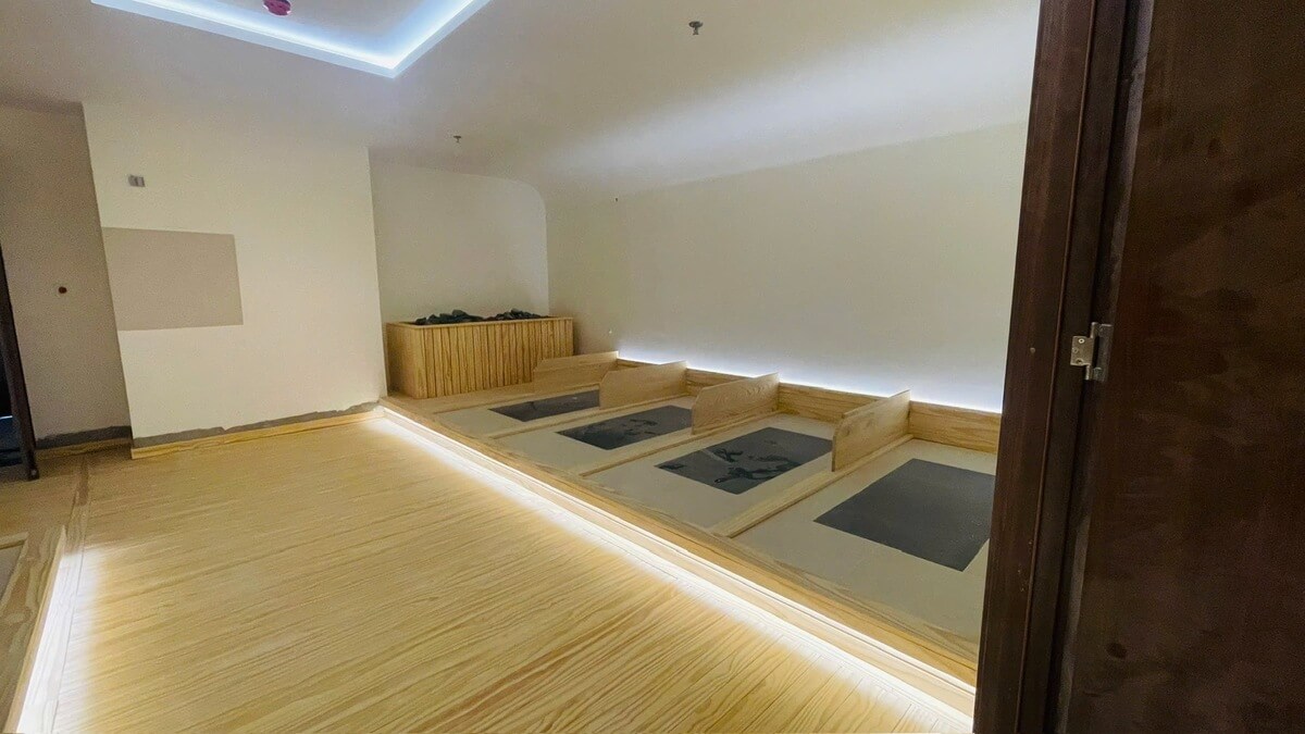 Phòng đá muối hồng ngoại